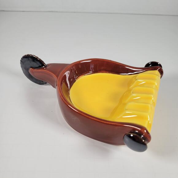 Vintage Yellow and Brown Spur Ashtray with Handle, Mid-Century Modern Farmhouse - Picture 2 of 15